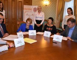 Підписано декларацію про співпрацю луганчан та львів’ян в освіті 