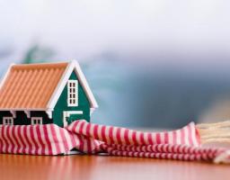 Проводити утеплення житлових будинків тепер можна без дозволів