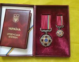 Володимир Зеленський відзначив двох журналістів Луганщини державними нагородами