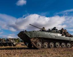 Із Невського евакуювали ще двох людей, на обігрівачі сєвєродончанам в окупації збирають у церквах, в місті вмирають люди по дорозі  до лікарні - "швидку" викликати неможливо