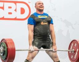 Пауерліфтер Микола Бараннік втретє став чемпіоном світу