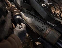 П'ять російських танків та сім БМП-2 спалили наші захисники на Лимано-Куп'янському напрямку