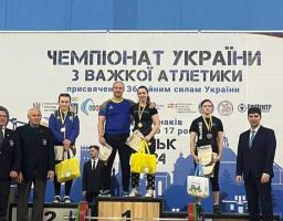 Важкоатлетка з Луганщини Ангеліна Селіванова перемогла в чемпіонаті України  