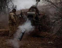 У Невському два вибухи внаслідок ворожих обстрілів, у гірників в «лнр» збільшується заборгованість по зарплаті, у Довжанську чоловіків розшукують озброєними групами по шість осіб