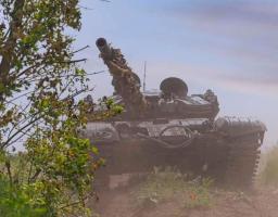 Діти з Біловодщини здавали екзамени з вогневої підготовки в росії, до Привілля та Новодружеська завозять воду на тракторі, Невське та Макіївка обстріляні з "Градів"