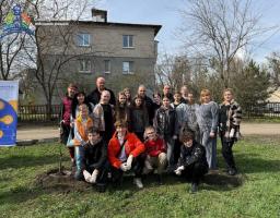 «Пліч-о-пліч»: як Попаснянська громада вибудовує мережу гуманітарних хабів та міжнародних партнерств