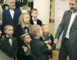 Привітання голови Луганської обласної державної адміністрації – керівника обласної військово-цивільної адміністрації Сергія ГАЙДАЯ з нагоди Дня захисту дітей  