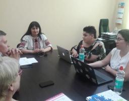 Обласна влада спільно з НСЗУ вирішує питання фінансування медичних закладів Луганщини 