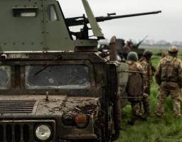 Поряд із Макіївкою росіяни намагалися прорвати нашу оборону, за травень окупанти на Луганщині перевірили 1.5 тисячі домоволодінь в пошуках партизанів, у Рубіжному порожні квартири займатимуть на термін від року до чотирьох 