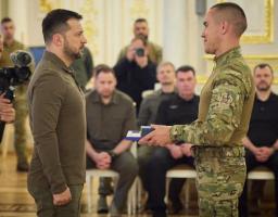 Волонтера з Луганської області Сергія Рашка нагороджено відзнакою Президента