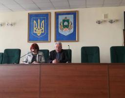 Департаментом агропромислового розвитку облдержадміністрації сумісно з Асоціацією сільгосптоваровиробників Луганської області розпочато цикл нарад щодо впровадження в дію Урядових програм підтримки аграрного сектору