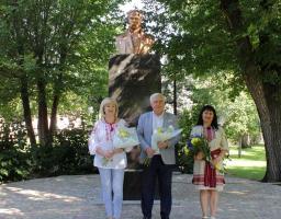 На Луганщині відзначають 24-ту річницю Конституції України