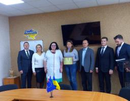 16 жовтня 2017 року відбулася передача гуманітарної допомоги від Уряду Словаччини через Благодійний фонд «Україна-Словаччина СОС» Луганській обласній дитячій лікарні міста Лисичанськ 