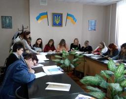 У Старобільському районному центрі зайнятості проведено навчання за темою: «Протидія торгівлі людьми, ідентифікація постраждалих та робота з ними»