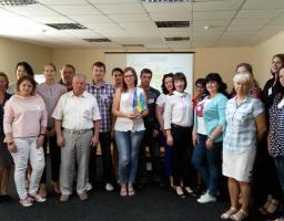 У Сєвєродонецьку обговорено кроки покращення доступу переселенців до послуг із попередження торгівлі людьми та скрінінгу