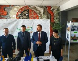 Cвяткове спецпогашення знаків поштової оплати та виставка філателістичної продукції