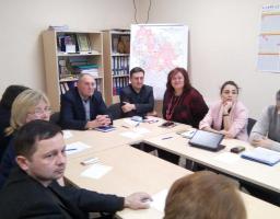 Обговорено перспективи добровільного приєднання громад до ОТГ області