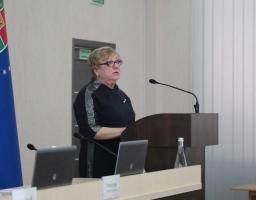 На Луганщині майже 90 % дітей-сиріт та дітей, позбавлених батьківського піклування, влаштовано в сімейні форми виховання, – колегія