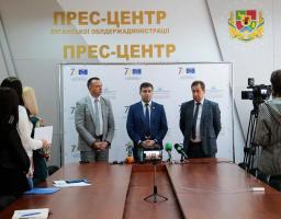 Учасники засідання Комітету Верховної Ради України з питань прав людини, деокупації та реінтеграції поспілкувалися з журналістами