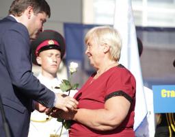 Пишаємося: на Луганщині двоє жінок отримали почесне звання України  «Мати-героїня»