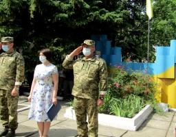 На Луганщині призовників строкової служби урочисто проводжали до лав Збройних сил України