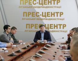 Доручено у Попаснянському, Новоайдарському та Станично-Луганському районах створити житловий фонд для тимчасового проживання родин, які залишились без домівок