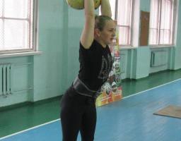 Наша спортсменка відзначилась на всеукраїнських змаганнях з гирьового спорту