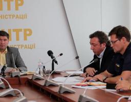 Обласна влада докладає зусиль до вирішення питань водопостачання жителів Луганщини