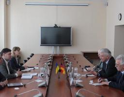 Область вперше відвідав Надзвичайний та Повноважний Посол Федеративної Республіки Німеччини Ернст Райхель