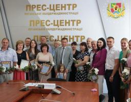 Віталій Комарницький привітав підприємців Луганщини з професійним святом