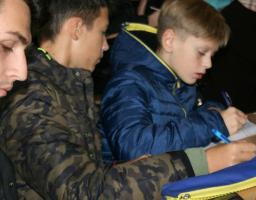 Луганщина долучилася до написання Всеукраїнського диктанту національної єдності