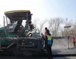 На Луганщині ремонтують дорогу між Старобільськом та Міловим