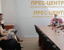 На Луганщині є особи, які хворіють на COVID-19 безсимптомно: усім необхідно дотримуватися протиепідемічних заходів, – брифінг
