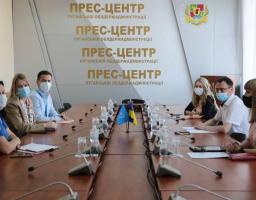 Новий Представник УВКБ ООН в Україні особисто знайомиться з гуманітарними проблемами Луганщини