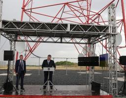 Петро Порошенко особисто перевірив якість сигналу нової телевежі