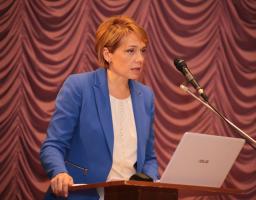 Лілія Гриневич: «Педагоги Луганщини – на передовій духовного фронту України»