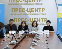 Цьогоріч через освітні центри на бюджет до українських вишів вступили 1142 абітурієнти зі Сходу, – брифінг