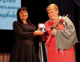 Соцпрацівників Луганщини привітали з професійним святом