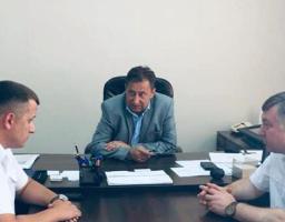 Віталій Комарницький акцентував увагу на дотриманні законодавства України при вирубці та вивезенні лісової сировини, збереженні екосередовища