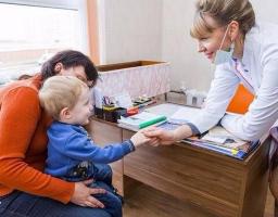 Про роботу лікувальних закладів щодо укладання декларацій населення області з лікарями закладів первинної ланки