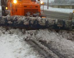Дорожники Луганщини впоралися з першою негодою в зимовий період