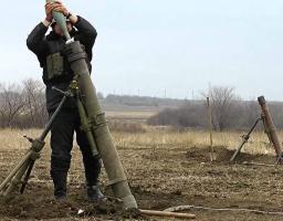 Новини АТО: ворог застосовує важке озброєння вздовж всієї лінії розмежування