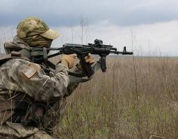 Новини АТО: на Луганщині дали відсіч ворожій ДРГ