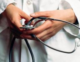 Словаччина передала обласній дитячій лікарні рентген-апарат для операційного блоку