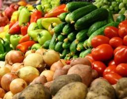 В області на більшість продуктів харчування ціни нижчі за середньоукраїнські