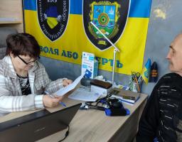 У луганських хабах приймають лікарі двох медзакладів Сватового