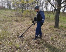 Виявлено та вилучено 28 артилерійських снарядів піротехніками на Луганщині