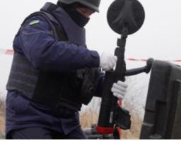 Піротехніками на Луганщині виявлено та вилучено 85 вибухонебезпечних предметів 