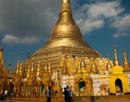 ВІДТЕПЕР ГРОМАДЯНИ УКРАЇНИ ЗМОЖУТЬ ОТРИМУВАТИ М’ЯНМАНСЬКІ ВІЗИ ПО ПРИБУТТЮ