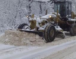 На дорогах Луганщині працює вся техніка ДП «Луганський облавтодор» 